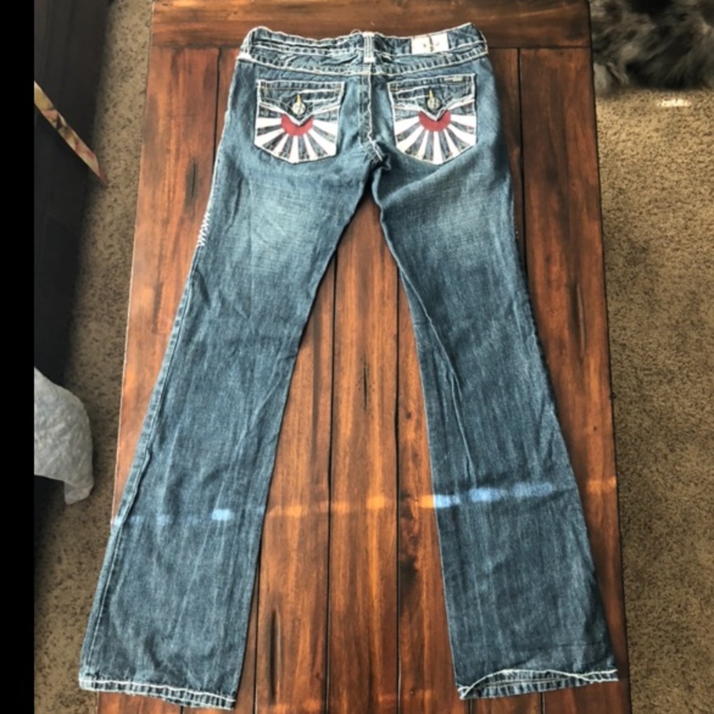 Boot cut jeans